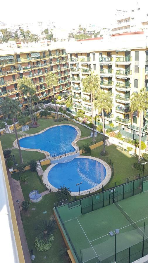 Impresionante Primera Linea De Playa, Bajondillo Beach Torremolinos Buitenkant foto