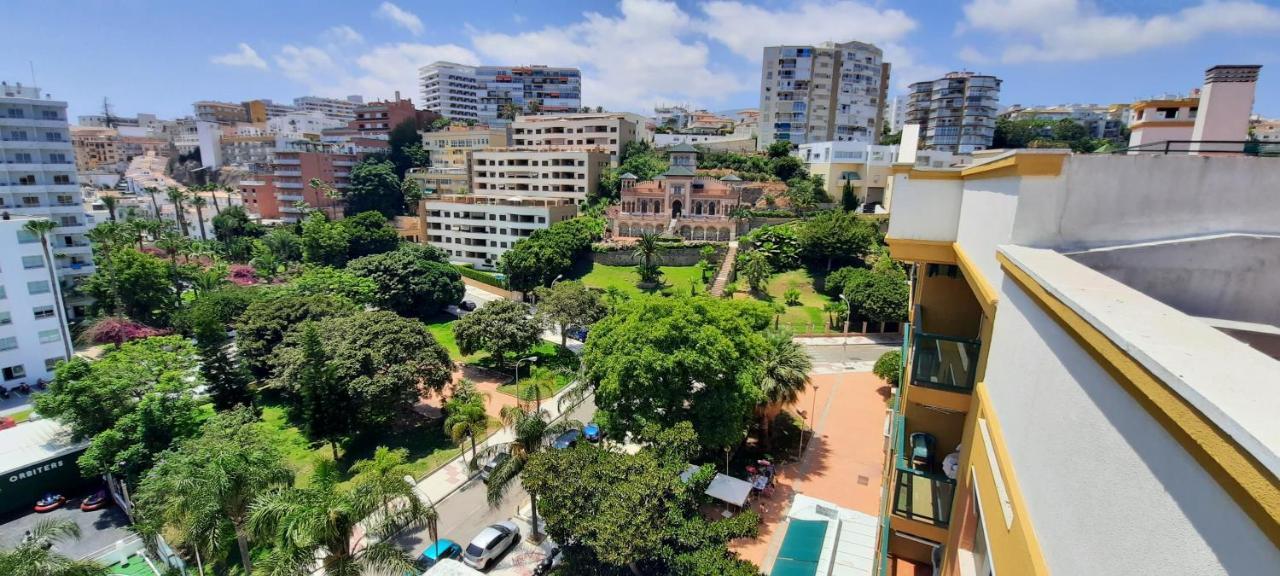 Impresionante Primera Linea De Playa, Bajondillo Beach Torremolinos Buitenkant foto